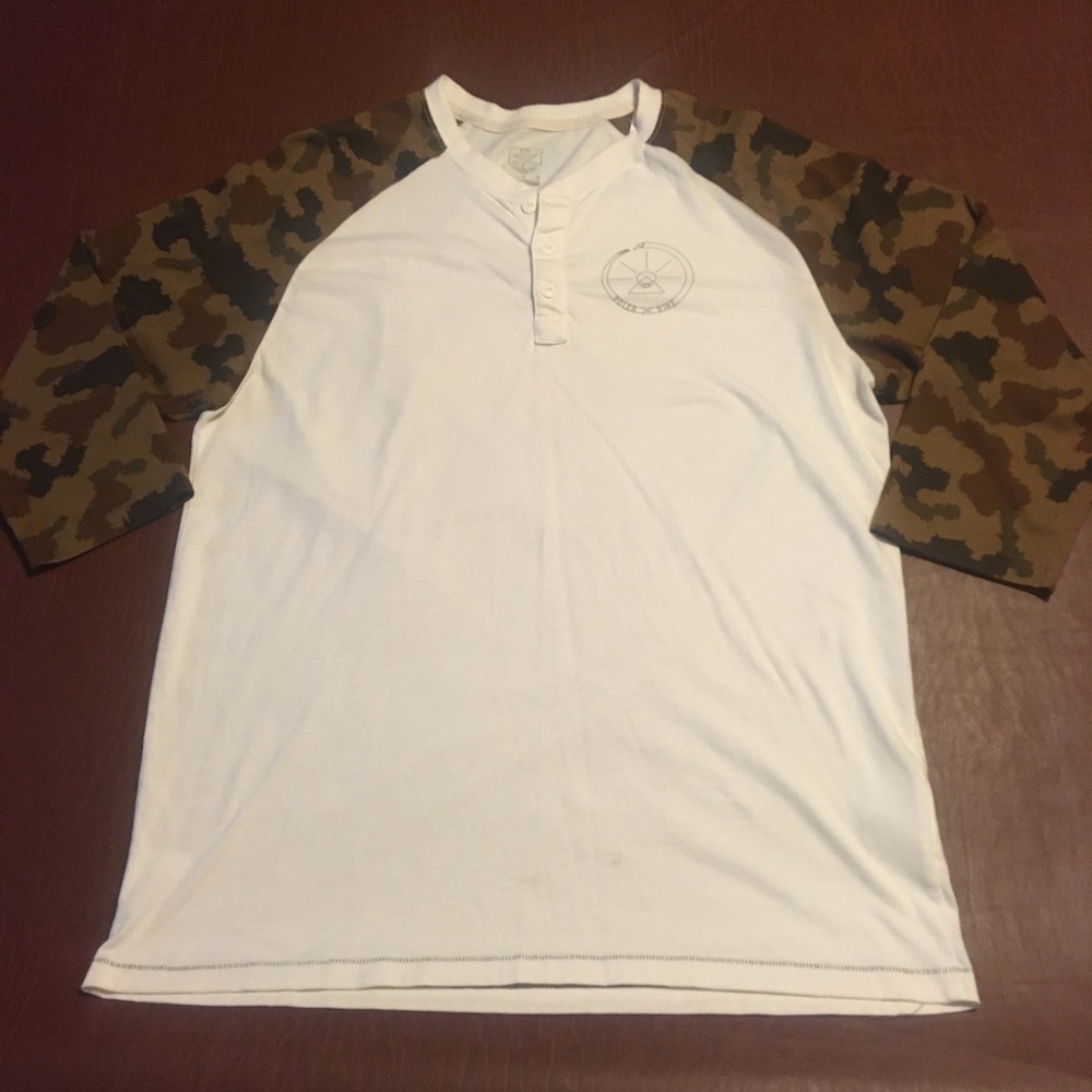 Nike SB X Poler Camo Baseball Tee M